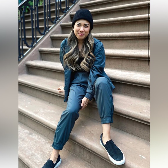 Girlfriend Collective | Moss Summit Track Pant - Picture 1 of 4